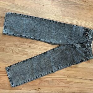 Levi's Women's High Rise Gray stone wash  Jeans